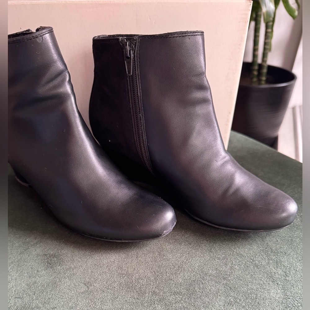 Naturalizer Black Wedge Ankle Boots | Comfortable & Classic - Picture 4 of 11